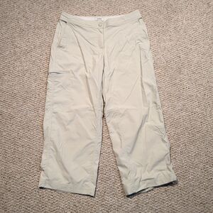 LL Bean Comfort Trail Hiking Pants Cropped Capri Womens 4 Beige Water Repellant